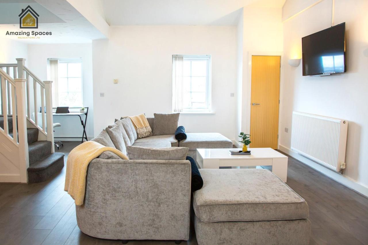 Large Unique 2 Bedroom Duplex Apartment With Private Parking & Free Wifi - Vat Qualifying By Amazing Spaces Relocations Ltd Warrington Exterior foto