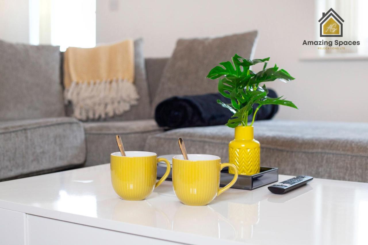 Large Unique 2 Bedroom Duplex Apartment With Private Parking & Free Wifi - Vat Qualifying By Amazing Spaces Relocations Ltd Warrington Exterior foto